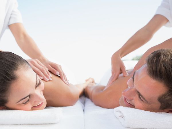 couple massage